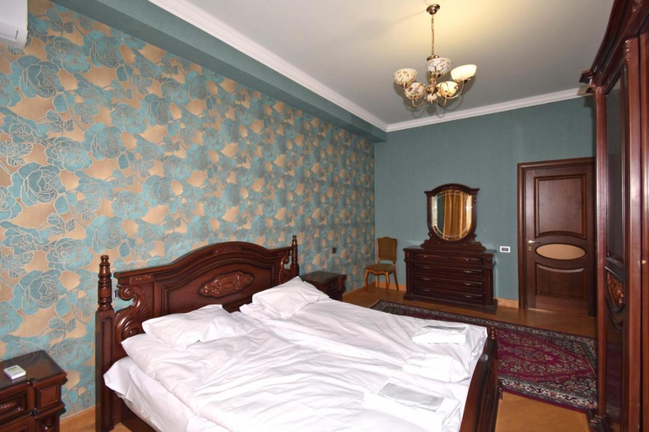 Rent Inn Yerevan On Buzand Street Extérieur photo