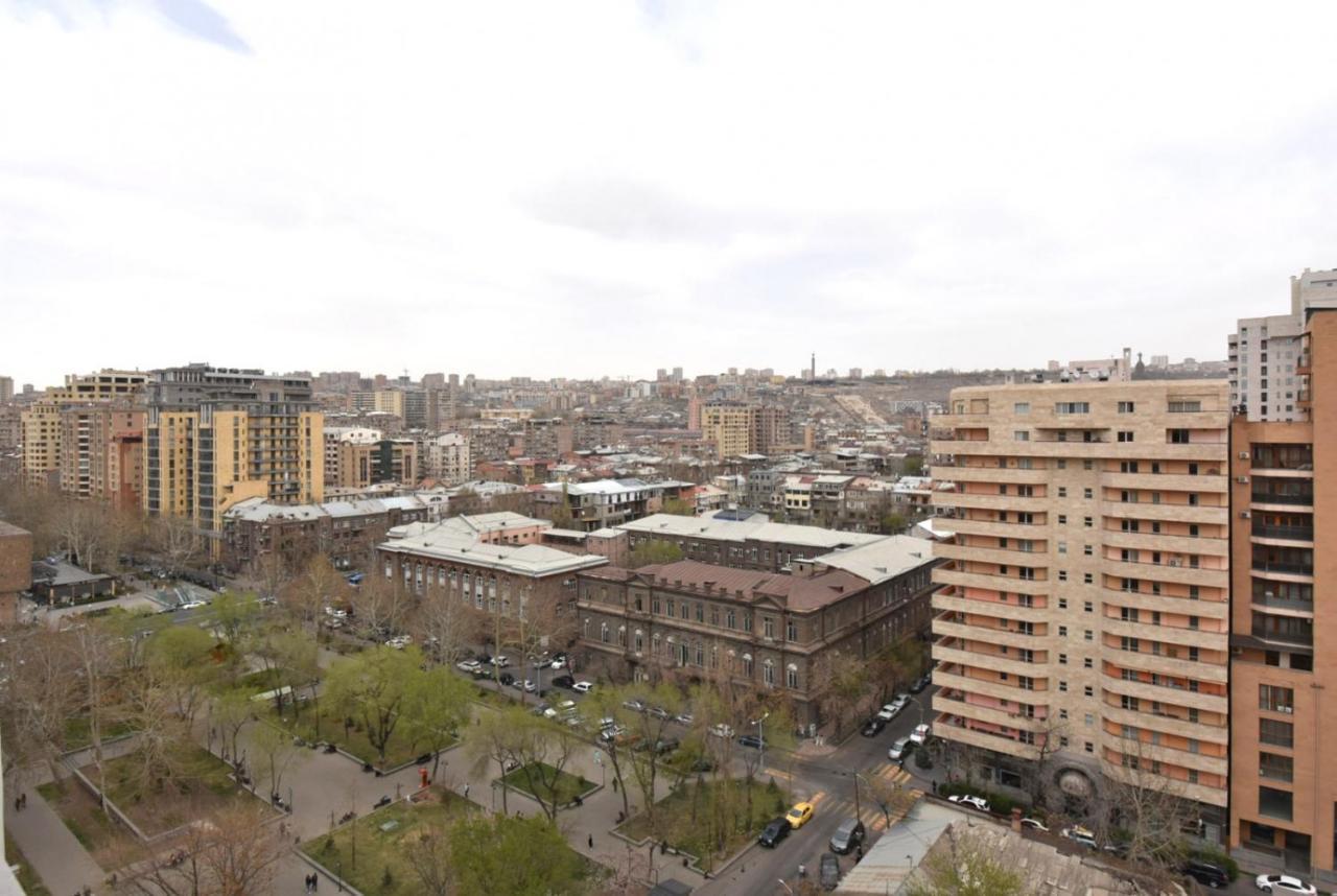 Rent Inn Yerevan On Buzand Street Extérieur photo