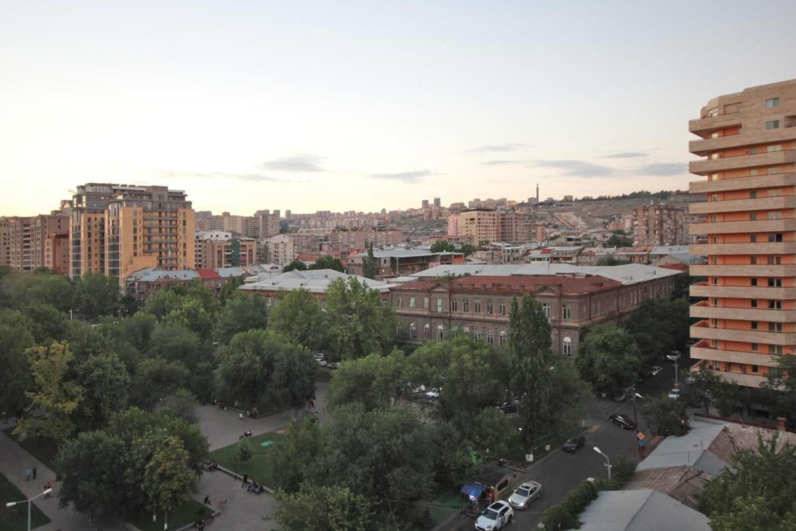 Rent Inn Yerevan On Buzand Street Extérieur photo
